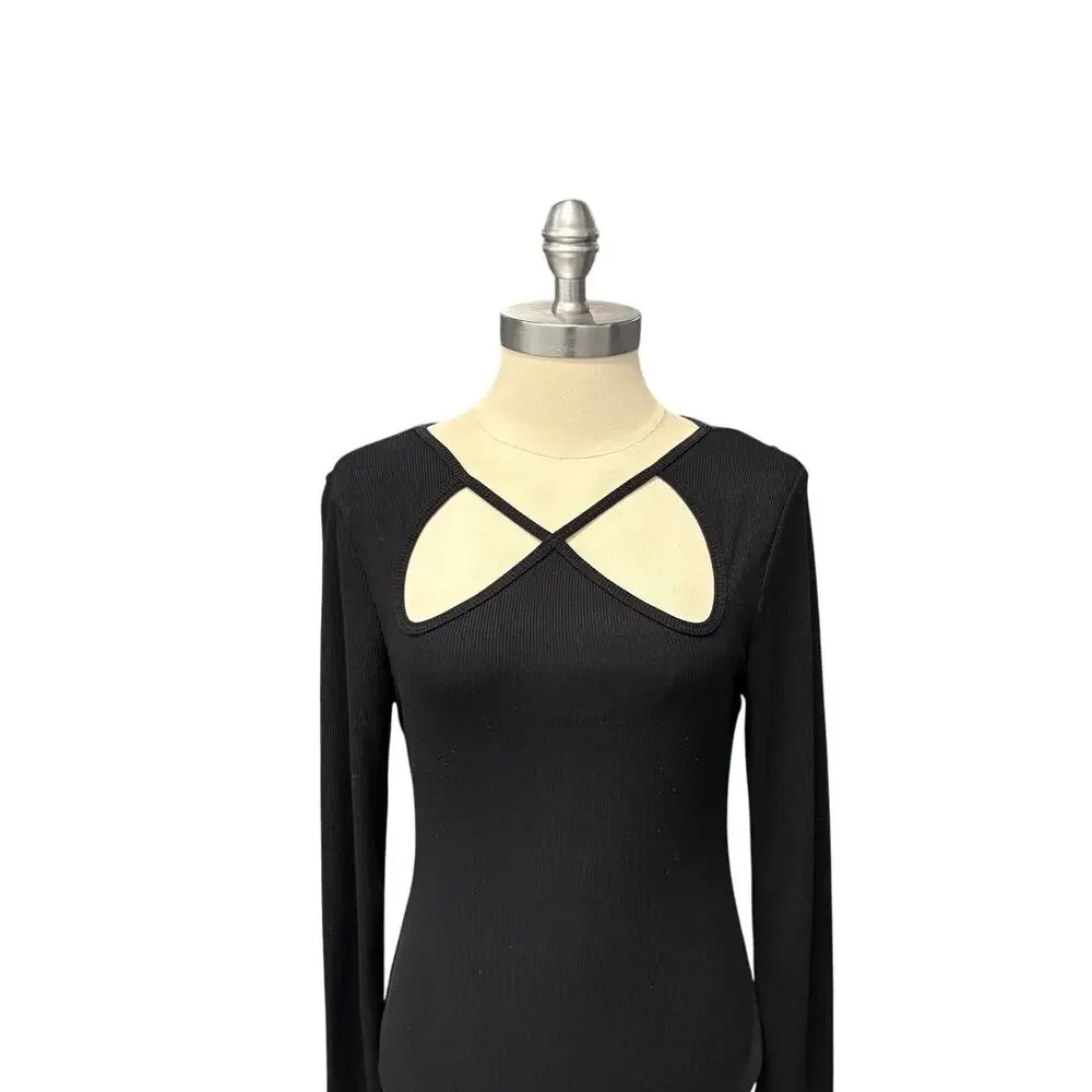 Future Collective Target Ribbed Cut Out Neck Bodysuit Black Size M Long Sleeve‎ - Picture 2 of 11